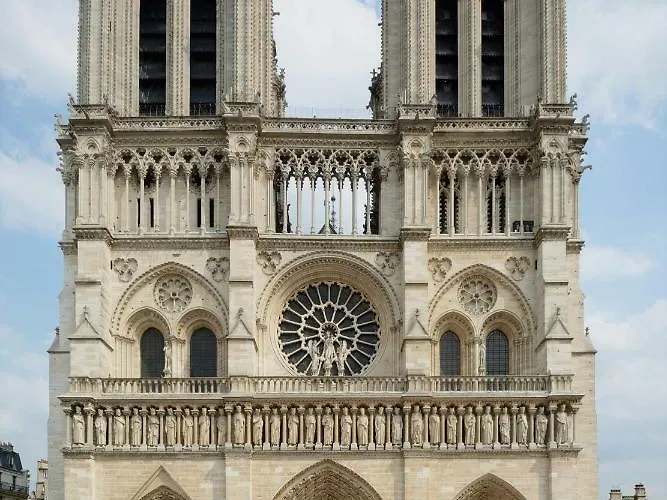 아파트 Nest In Saint-michel *